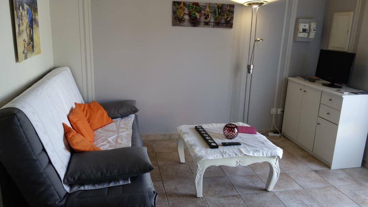 Les Lavandins-Gite Magali Saint-Remy-de-Provence Bagian luar foto